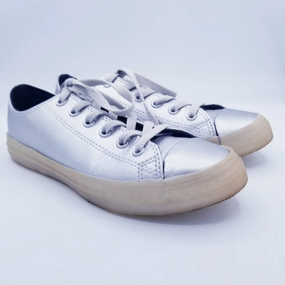 Converse Silver Gray Sneakers - Junior 4.5